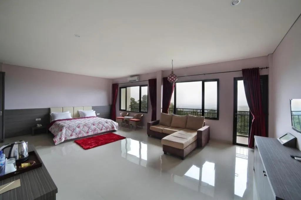 Bed in Fafa Hill Hotel and Resort