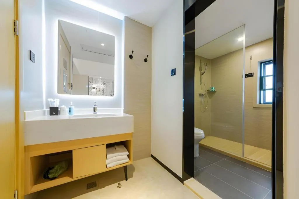 City Comfort Inn Wuhan Badajia Heping Park Metro Station