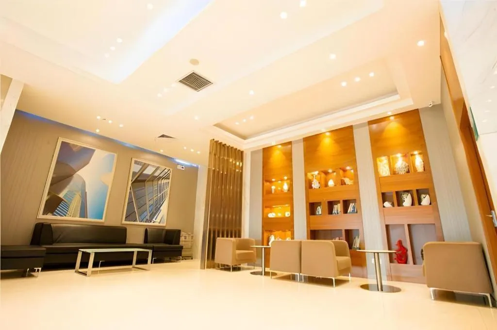 City Comfort Inn Wuhan Badajia Heping Park Metro Station