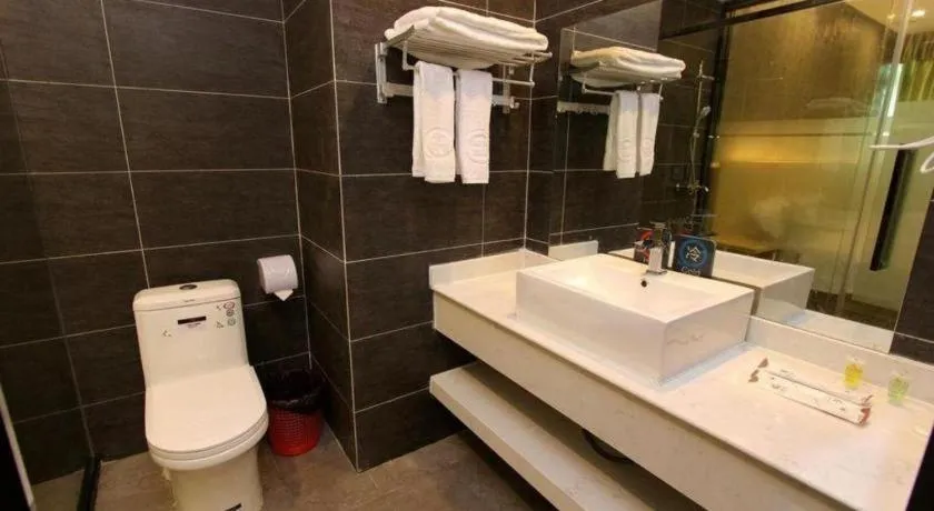 Yi Mi Hotel Shenzhen Longgang Pinghu South China City