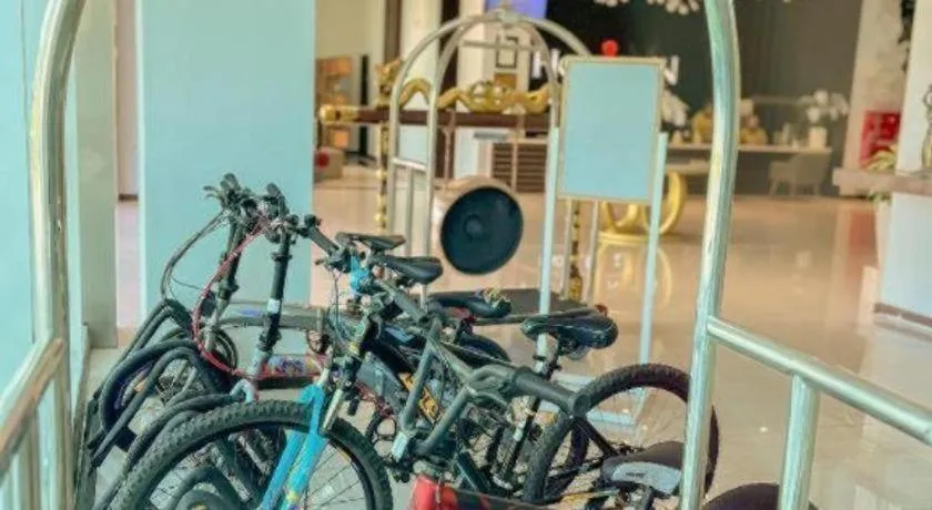 Horison Nindya Semarang