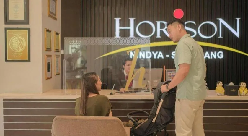 Horison Nindya Semarang