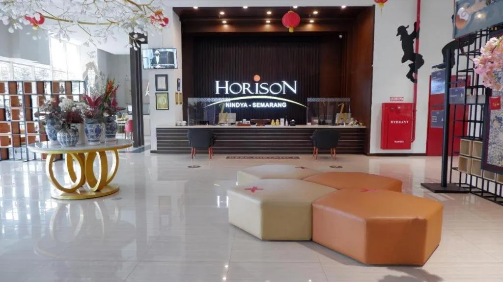 Horison Nindya Semarang