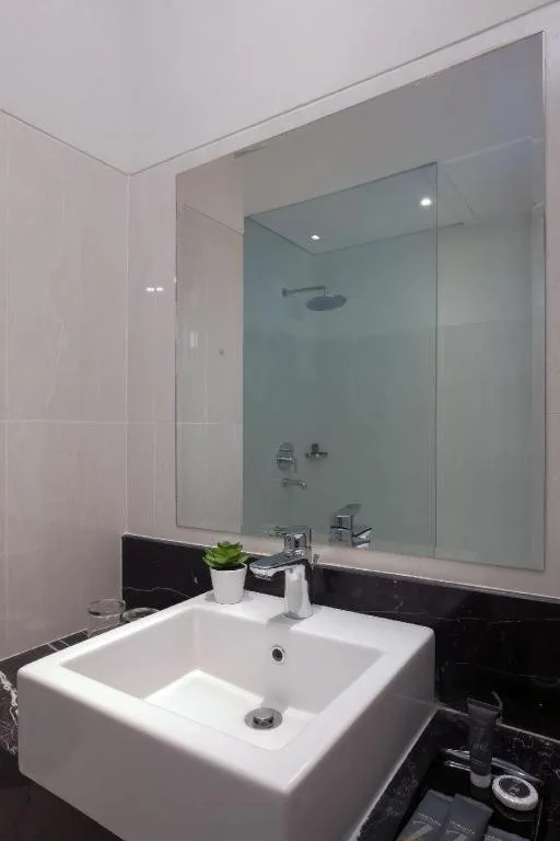 Horison Nindya Semarang