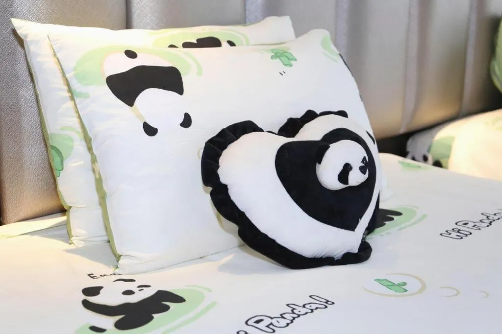 Bed in Liwan International Hotel Chengdu