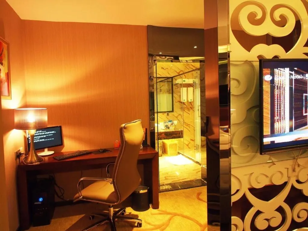 Bed in Liwan International Hotel Chengdu