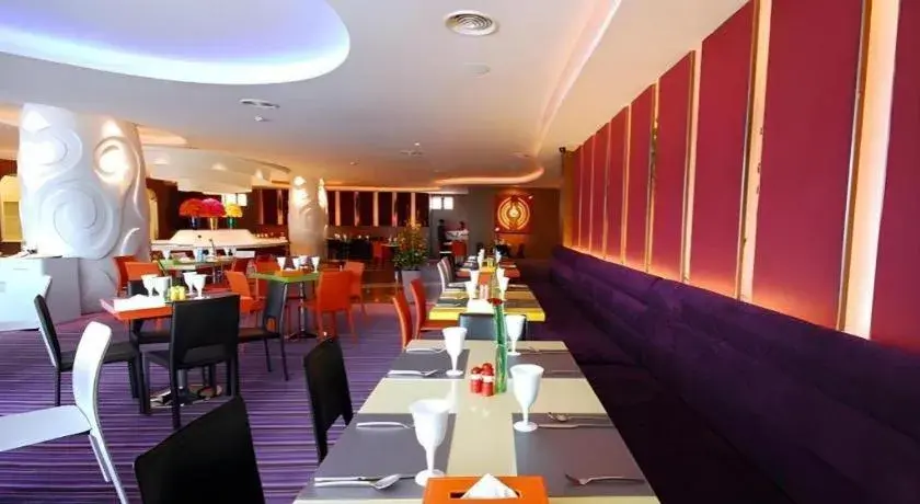 Hip Hotel Bangkok Hip Hotel Bangkok