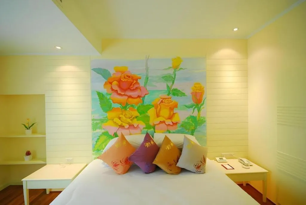 Bed in Hip Hotel Bangkok