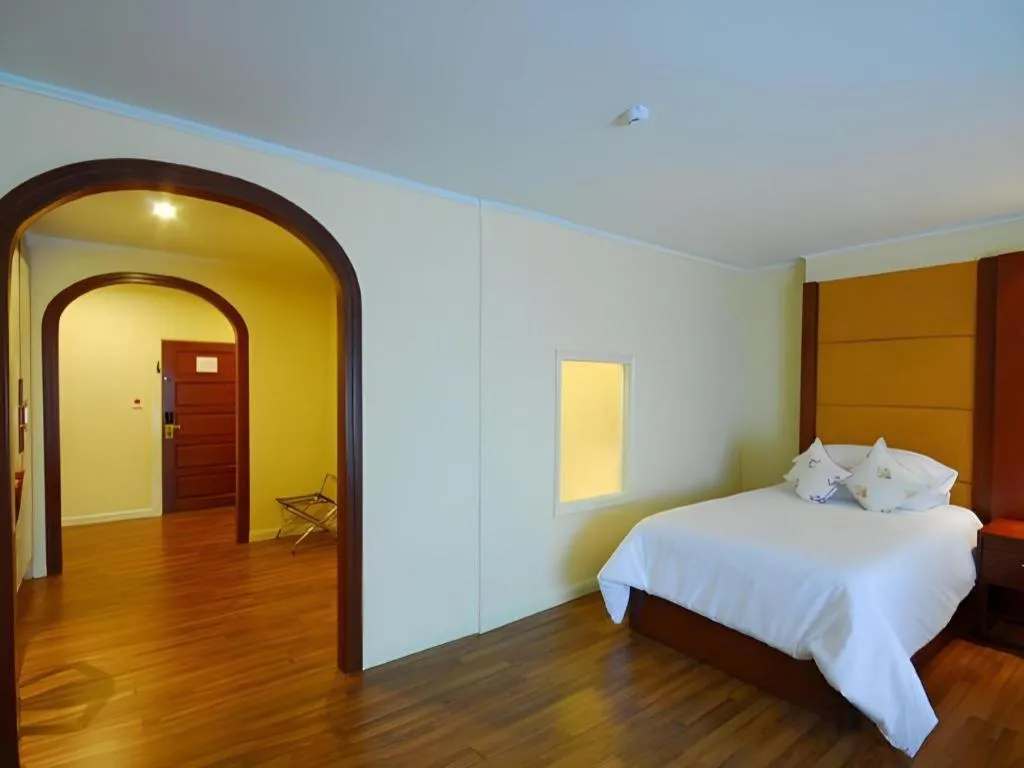 Bed in Hip Hotel Bangkok