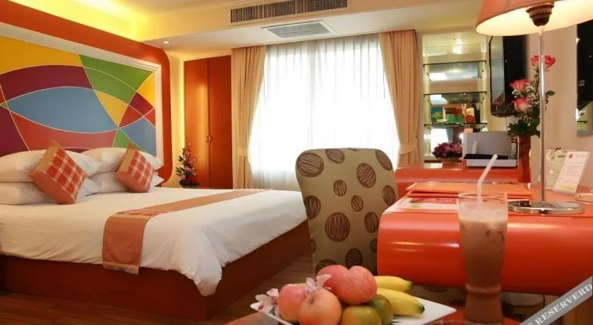 Bed in Hip Hotel Bangkok