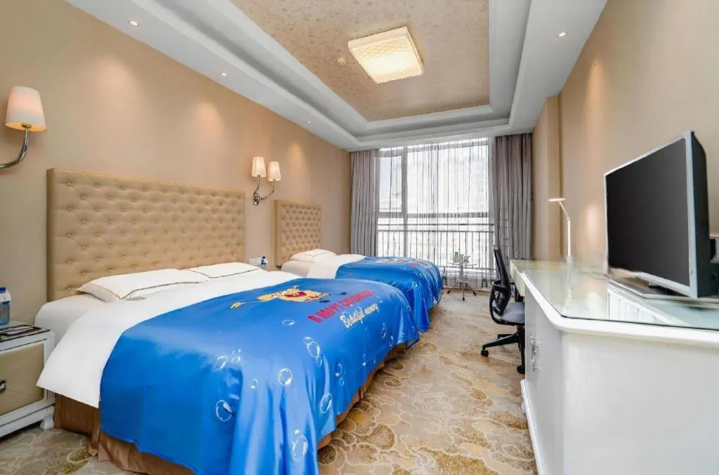Bed in Yantai Bihai Hotel
