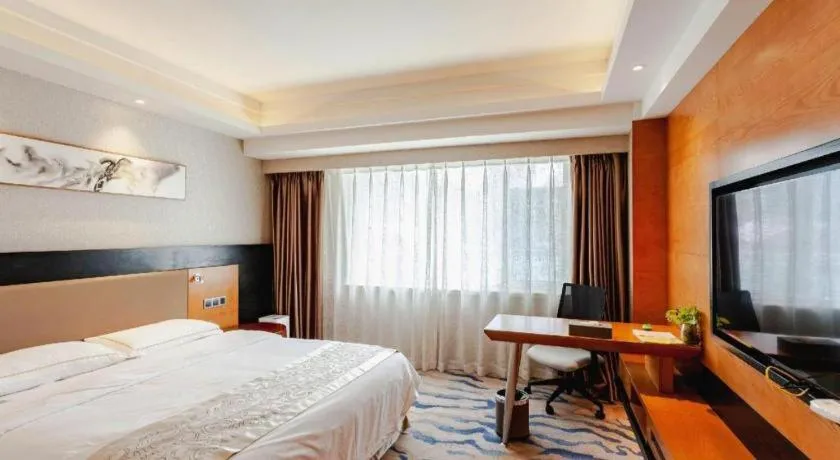 Bed in Yantai Bihai Hotel