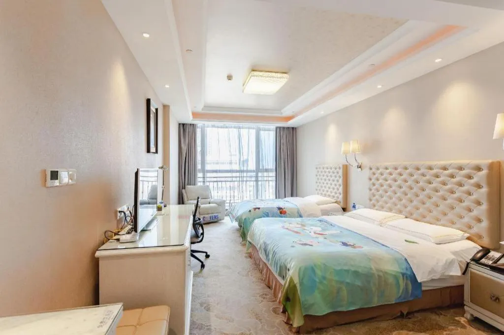 Bed in Yantai Bihai Hotel
