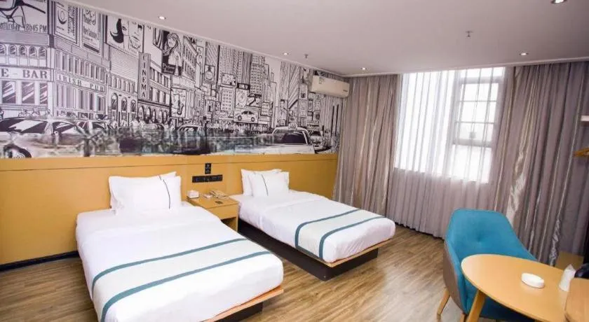 Bed in City Comfort Inn Guigang Tangren Street