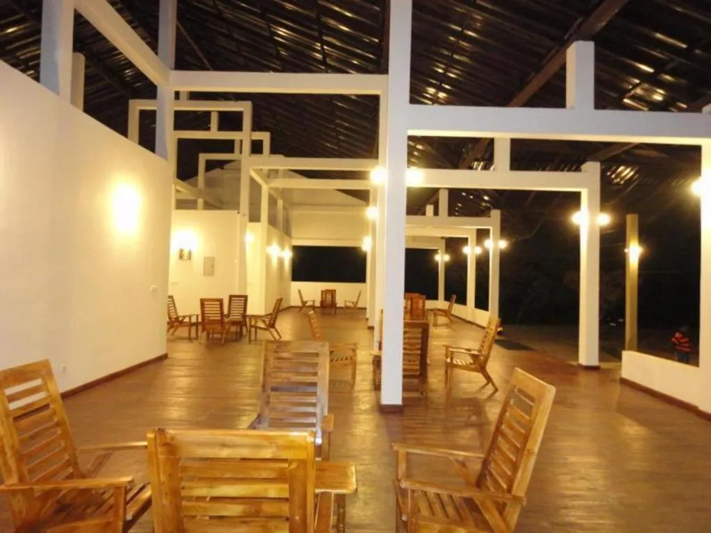Naaval Hotel
