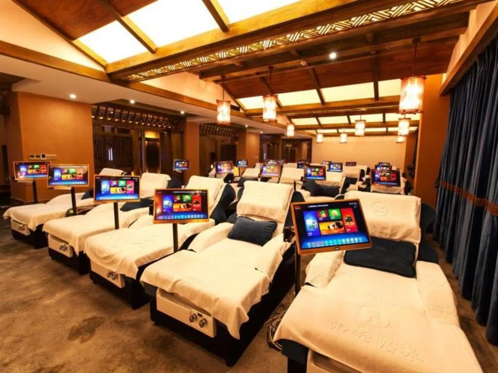 Zhangjiajie Xiangfu International Hot Springs Hotel