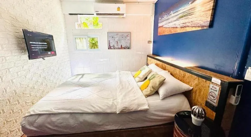 Bed in Near beach hostel