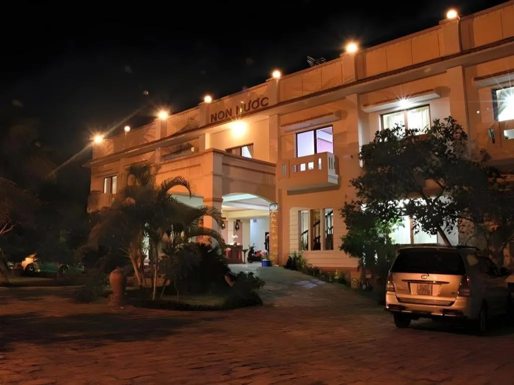 Non Nuoc Resort