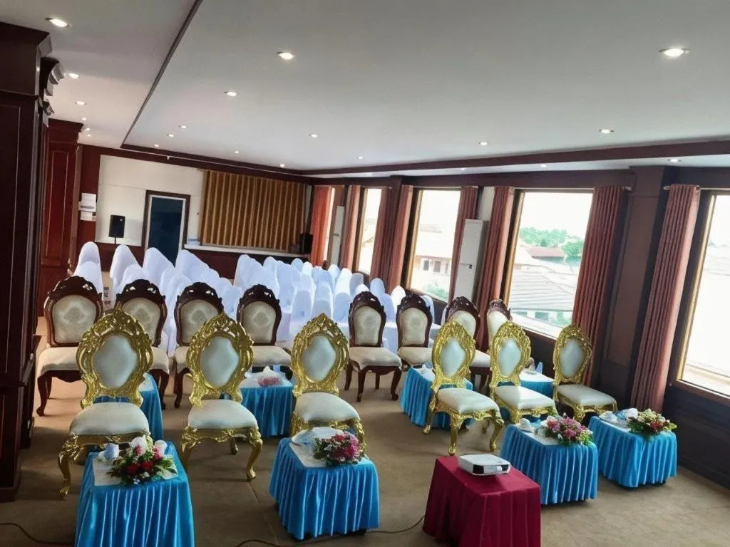 Anoulack Khen Lao Hotel