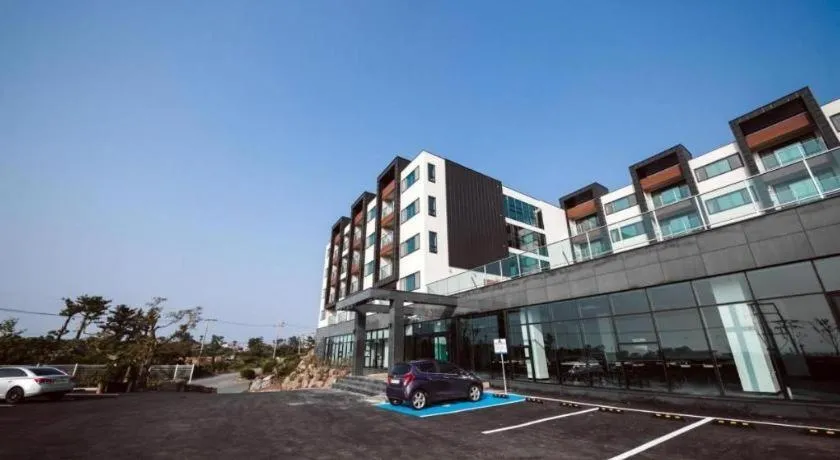 Sallys Jeju Hotel