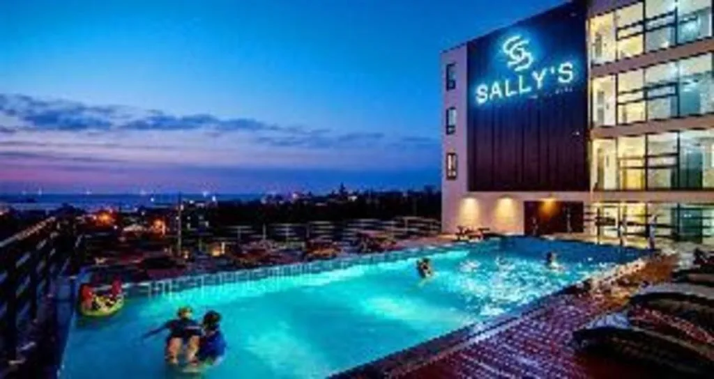 Sallys Jeju Hotel