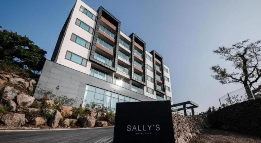 Sallys Jeju Hotel