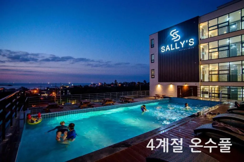 Sallys Jeju Hotel