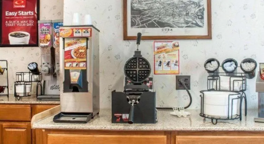 Econo Lodge Cuba I-86