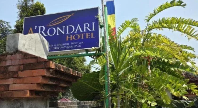 Arondari Hotel