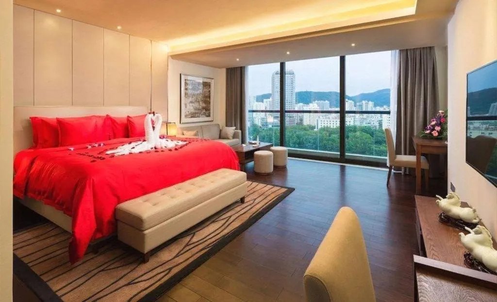 Bed in Sanya Shuangda Adelaide In Resort Hotel