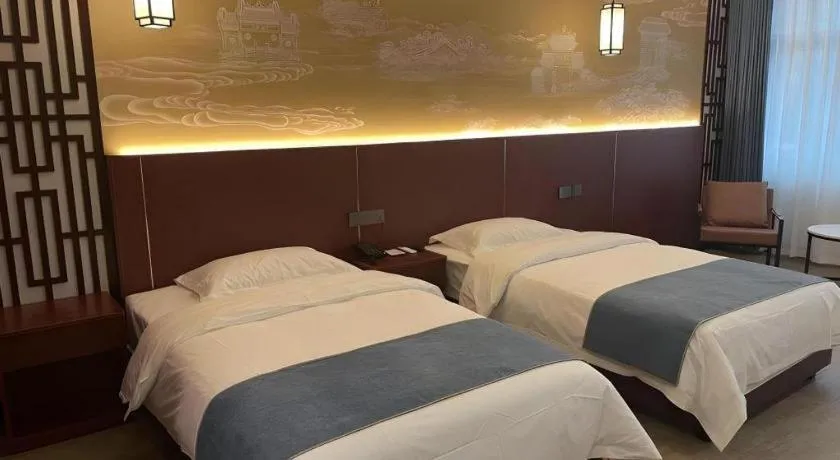 Bed in Carrianna Hotel