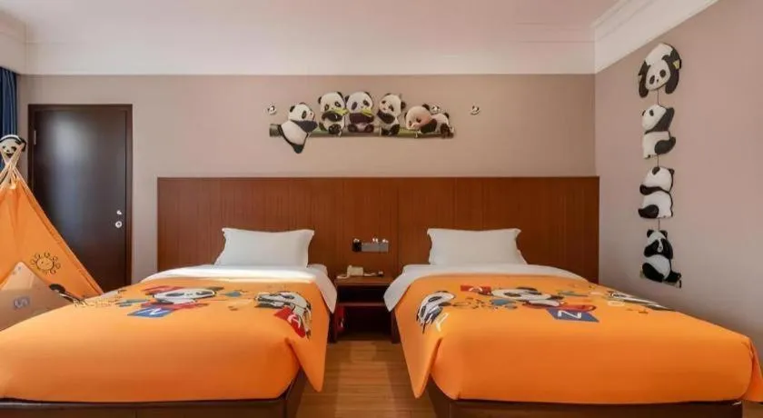 Bed in Carrianna Hotel
