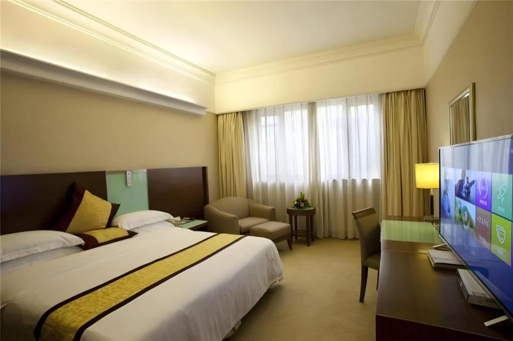 Bed in Carrianna Hotel