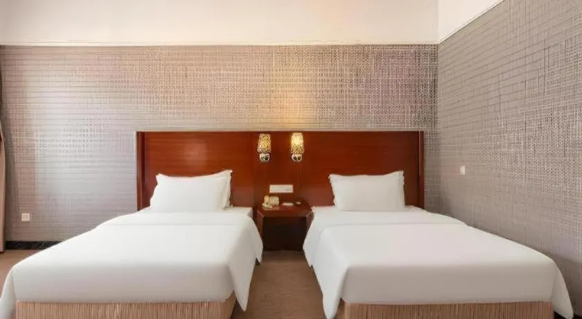 Bed in Carrianna Hotel