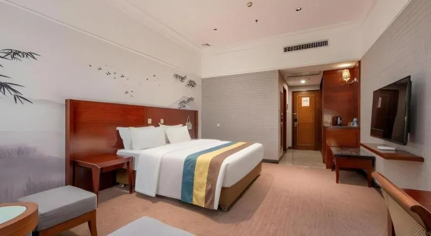 Bed in Carrianna Hotel