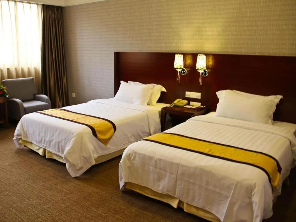 Bed in Carrianna Hotel