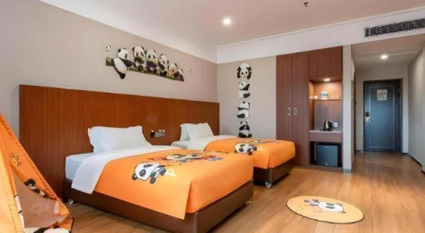 Bed in Carrianna Hotel