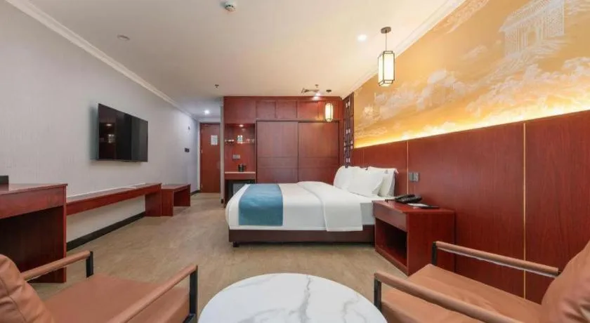 Bed in Carrianna Hotel