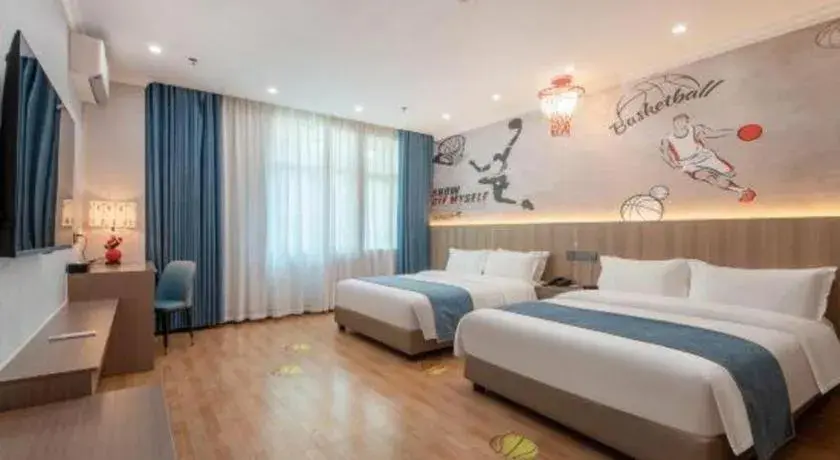 Bed in Carrianna Hotel Bed in Carrianna Hotel