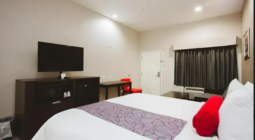 Bed in Americas Best Value Inn and Suites IAH Airport North Bed in Americas Best Value Inn and Suites IAH Airport North