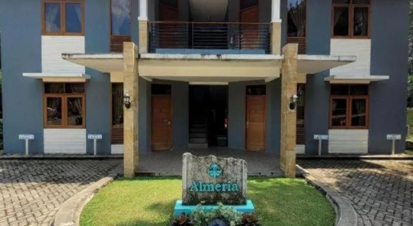 Ole Suite Hotel and Cottage