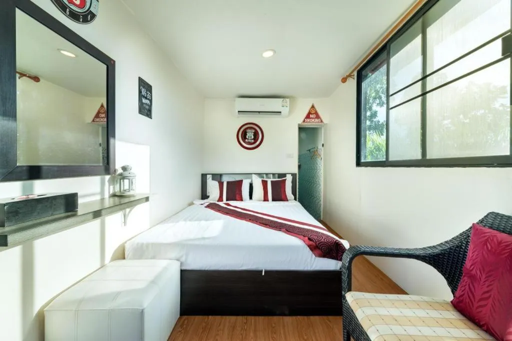 Bed in Lucerne Villa Resort