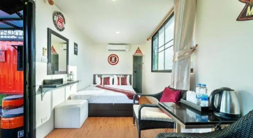 Bed in Lucerne Villa Resort