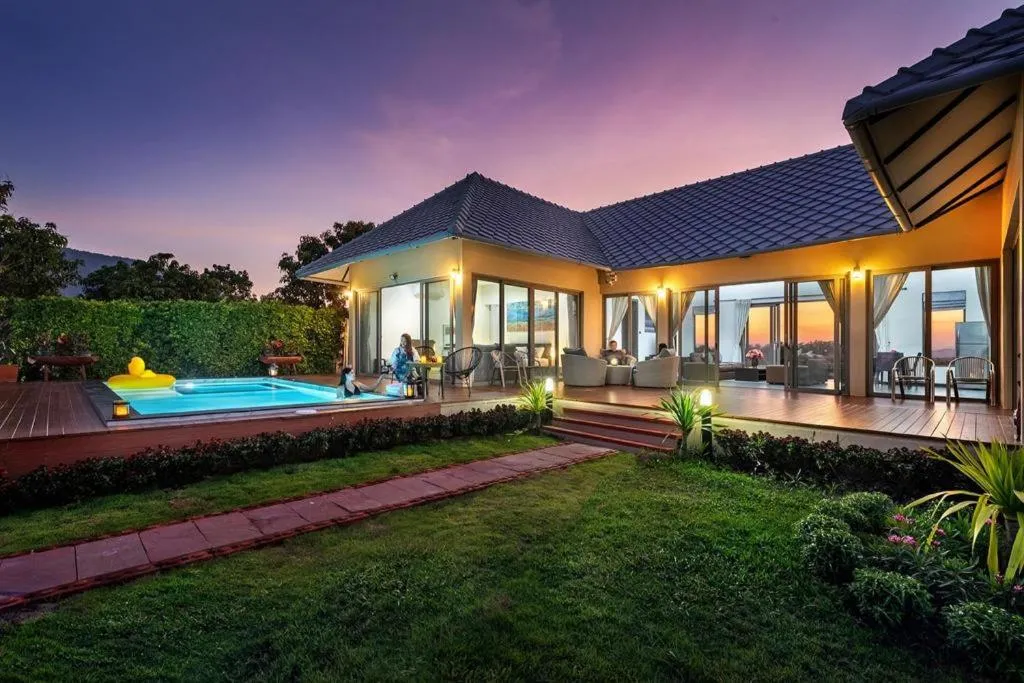 Lucerne Villa Resort