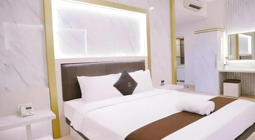 Bed in Grand Malioboro Yogyakarta Bed in Grand Malioboro Yogyakarta