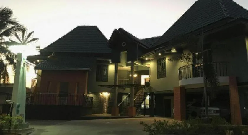 Rawanda Resort Hotel