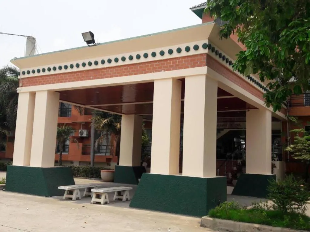 Rawanda Resort Hotel