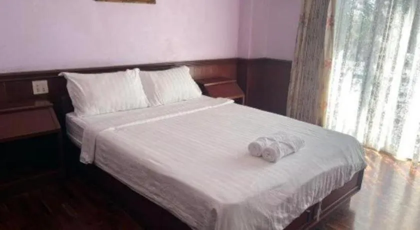 Bed in Rawanda Resort Hotel