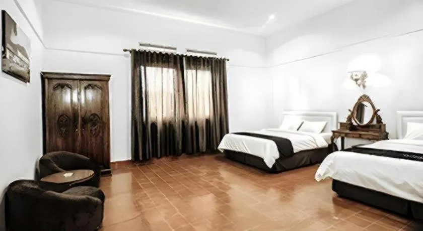 Bed in Selabintana Conference Resort