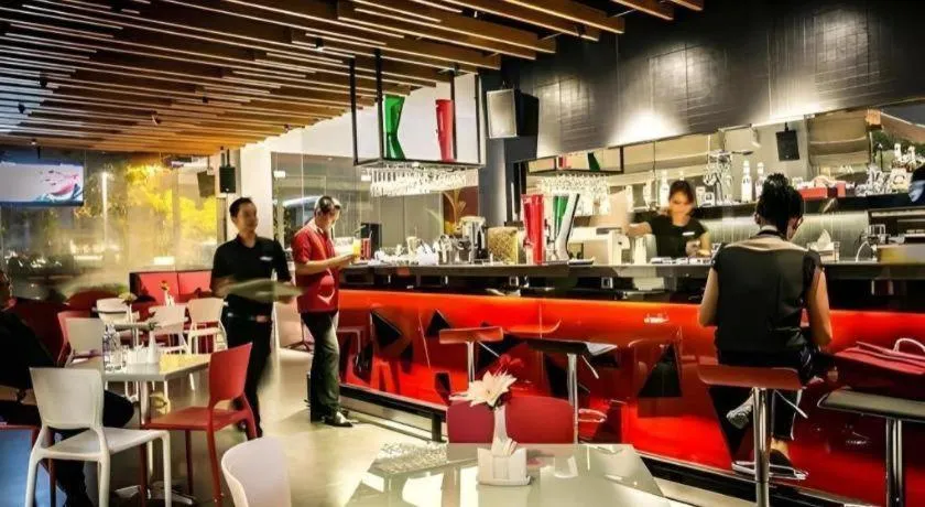 G Suites Hotel By AMITHYA